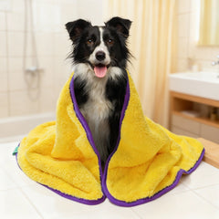 Ultra-Absorbent Microfiber Dog Bathrobe – Quick-Dry Pet Towel with Adjustable Waist for Small to Large Dogs & Cats